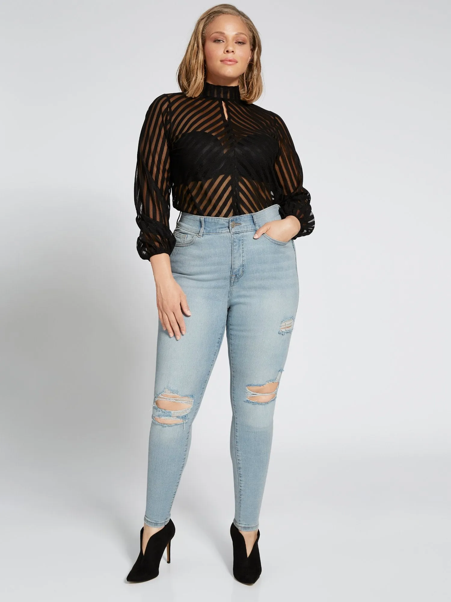 Curvy High-Waisted Super-Skinny Jeans - Light Wash