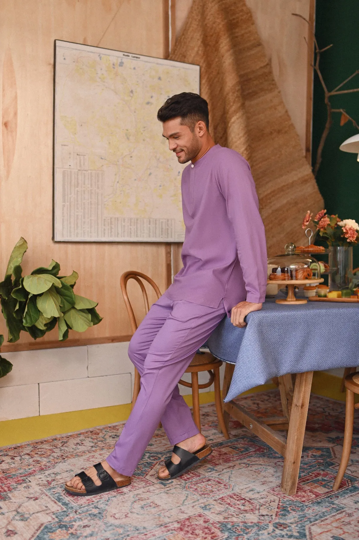 The Perfect Men Slim Fit Pants - Purple