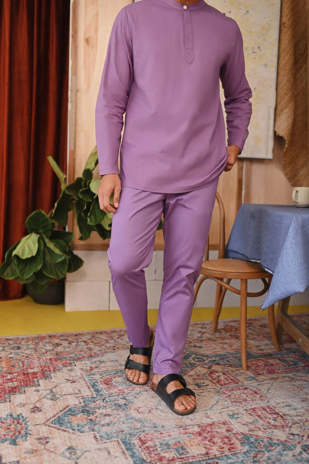 The Perfect Men Slim Fit Pants - Purple